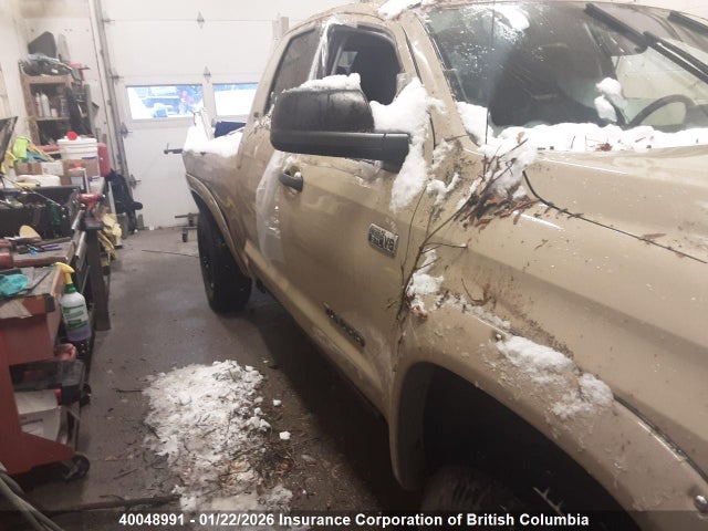 5TFUY5F18JX698762 Toyota Tundra Sr5 Plus 5.7l V8