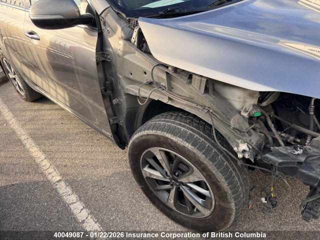5XYPHDA52KG443790 KIA Sorento Ex/ex Sport