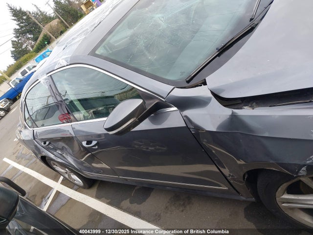 1VWCS7A35FC076665 Volkswagen PASSAT SEL