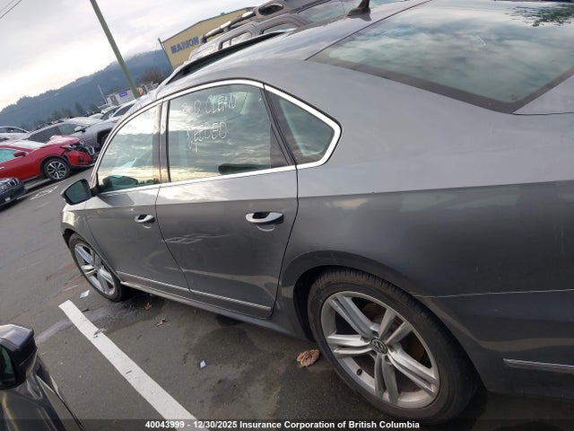 1VWCS7A35FC076665 Volkswagen PASSAT SEL