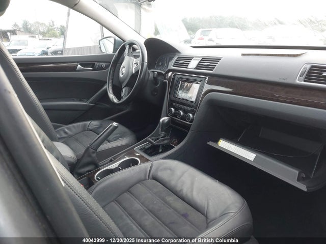 1VWCS7A35FC076665 Volkswagen PASSAT SEL
