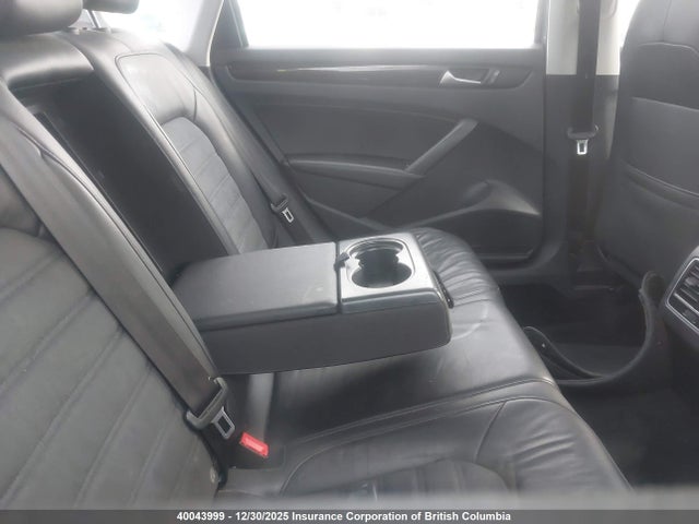 1VWCS7A35FC076665 Volkswagen PASSAT SEL
