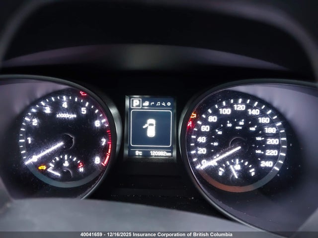 5XYZUDLB6HG496086 Hyundai SANTA FE SPORT