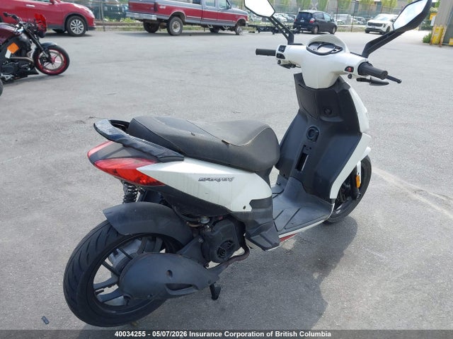 Продаж на аукціоні авто 2011 Aprilia Sportcity One 125, vin: ZD4SGU004B4001017, номер лоту: 40034255