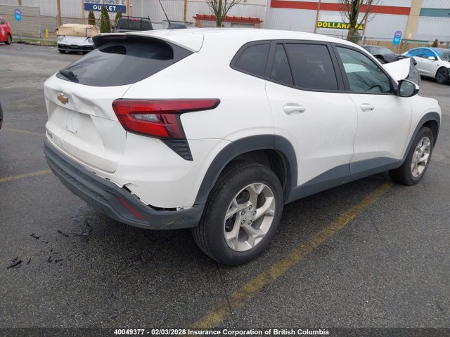 Chevrolet Trax 2025 KL77LFE26SC087856 Image 4