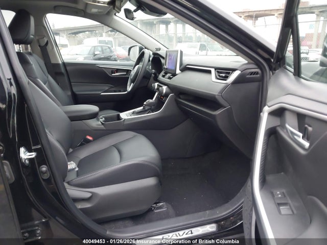 2T3RWRFV8RW250317 Toyota RAV4