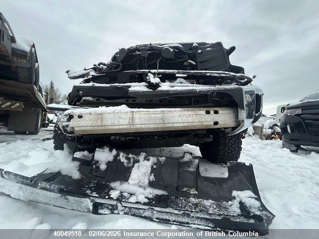 5TFUY5F13HX671351 Toyota Tundra Sr5 Plus 5.7l V8