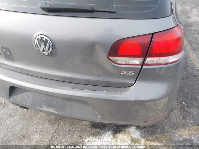 40049600 :رقم المزاد ، WVWAA7AJ1DW118370 vin ، 2013 Volkswagen Golf مزاد بيع