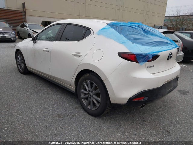 JM1BPAK77M1344509 Mazda 3 SELECT