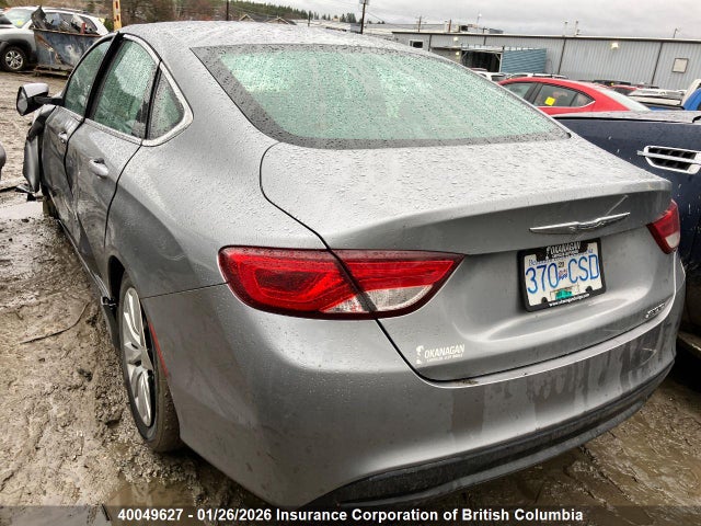 Chrysler 200 2015 1C3CCCFB8FN549802 Image 3