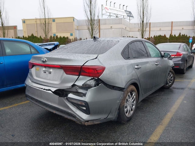 3KPF24AD3ME384463 KIA Forte Fe/lxs