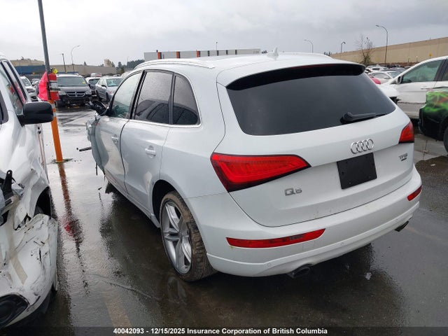 WA1LFCFP8EA109206 Audi Q5 Premium Plus