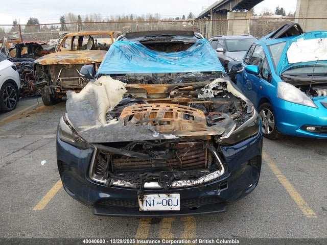 3PCAJ5M35KF113689 Infiniti Qx50 Essential/pure