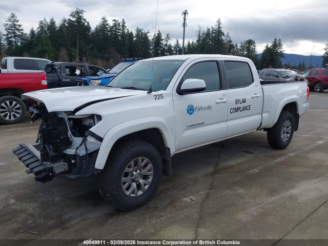 5TFDZ5BN4HX021689 Toyota Tacoma Dbl Cab/sr5/trd Sport/or