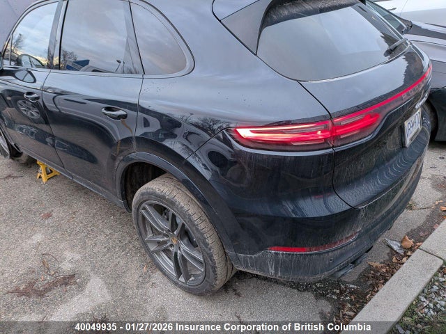 WP1AB2AY3KDA62596 Porsche CAYENNE S