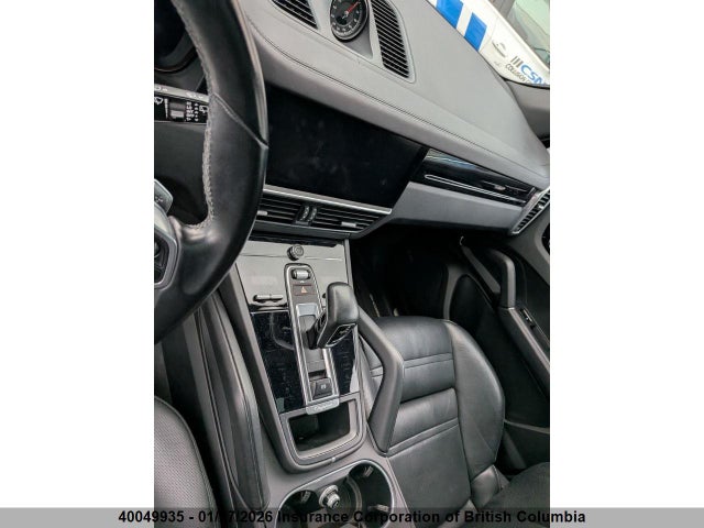 WP1AB2AY3KDA62596 Porsche CAYENNE S