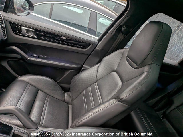 WP1AB2AY3KDA62596 Porsche CAYENNE S