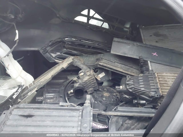 3GNAXZEU2KS538962 Chevrolet Equinox Premier