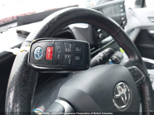 5TDGRKEC6MS033350 Toyota Sienna Le/xle/xse/limited/platinum