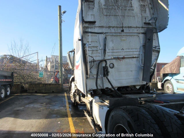 4V4NC9EH4RN651040 Volvo Vn L