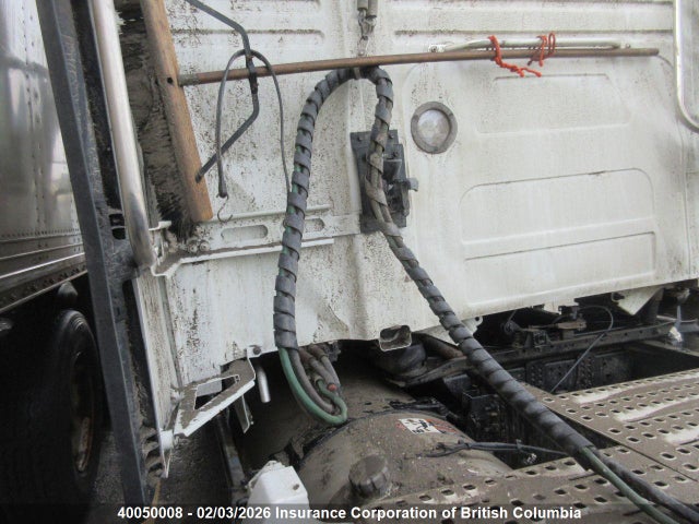 4V4NC9EH4RN651040 Volvo Vn L