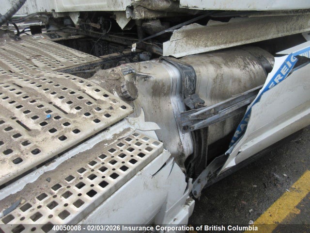 4V4NC9EH4RN651040 Volvo Vn L