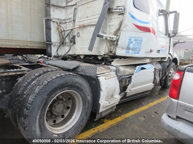 4V4NC9EH4RN651040 Volvo Vn L