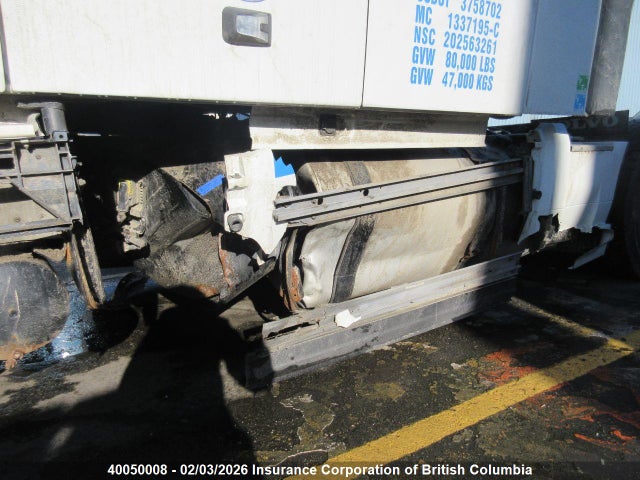 4V4NC9EH4RN651040 Volvo Vn L