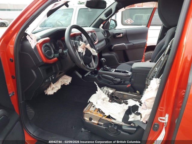 5TFDZ5BN0HX027246 Toyota Tacoma Dbl Cab/sr5/trd Sport/or