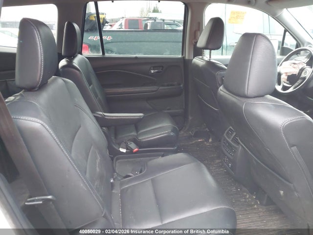 5FNYF6H95GB504806 Honda Pilot