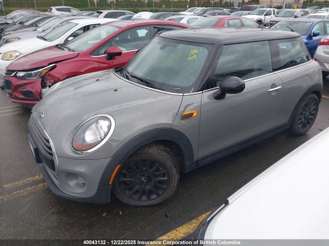 WMWXP5C58J2G62607 Mini Cooper