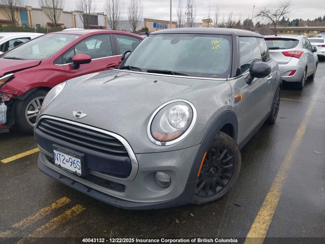 WMWXP5C58J2G62607 Mini Cooper