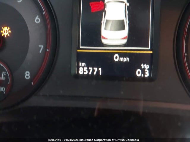 1VWBA7A38NC009359 Volkswagen Passat 2.0t Limited Edition