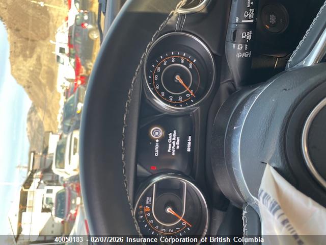 1C4HJXEG5NW251230 Jeep Wrangler Unlimited Sahara