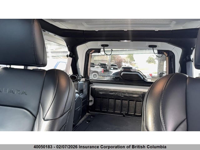 1C4HJXEG5NW251230 Jeep Wrangler Unlimited Sahara