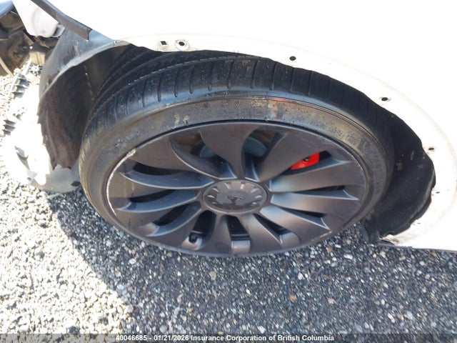 7SAYGDEF2RF082088 Tesla Model Y