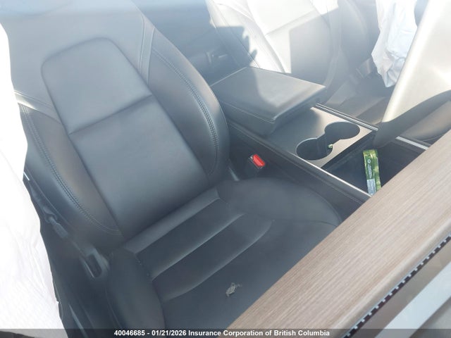 7SAYGDEF2RF082088 Tesla Model Y