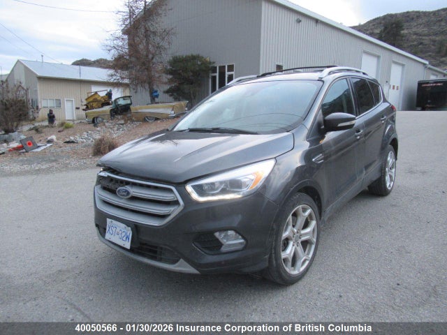 1FMCU9J93KUB40859 Ford Escape Titanium