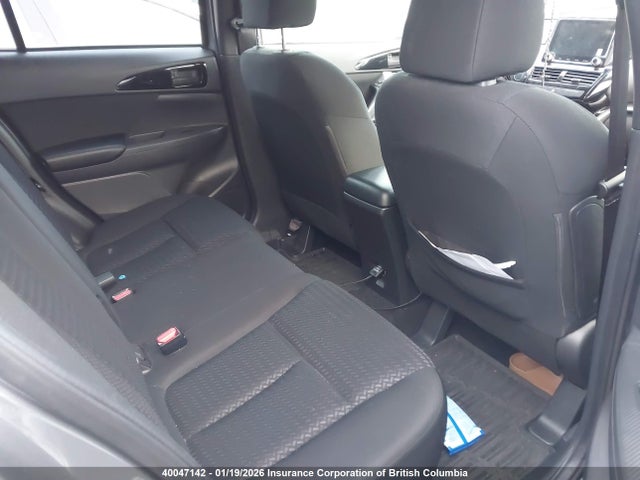 JA4ATUAA7RZ616517 Mitsubishi Eclipse Cross Es