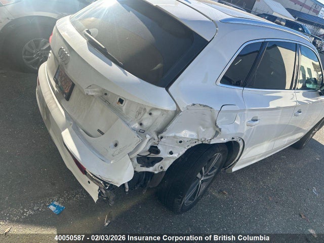 WA1ENAFY3L2090631 Audi Q5