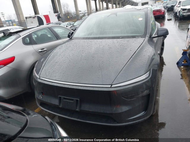 XP7YGDEE8TB728471 Tesla Model Y