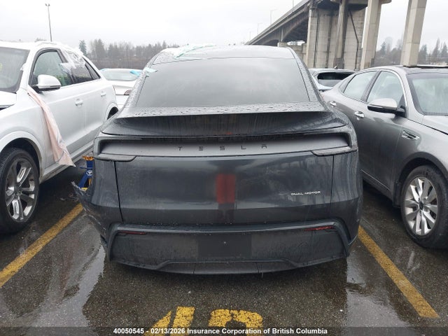 XP7YGDEE8TB728471 Tesla Model Y