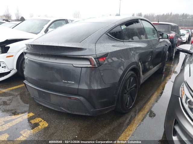 XP7YGDEE8TB728471 Tesla Model Y