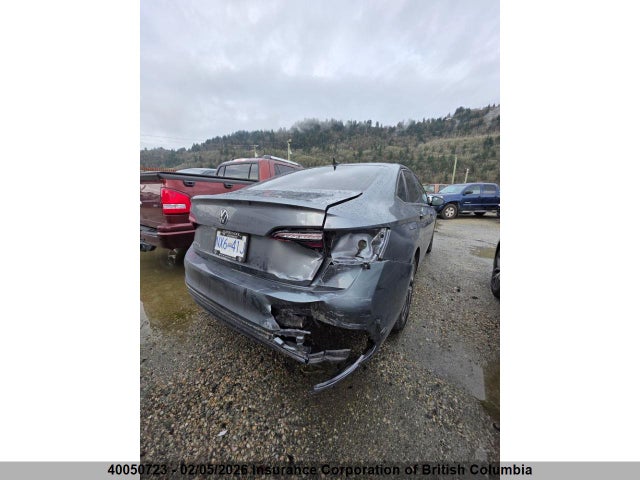 3VWGM7BU7NM019464 Volkswagen Jetta