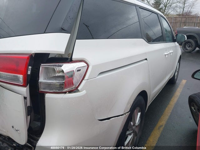 KNDMB5C1XJ6360825 KIA SEDONA LX