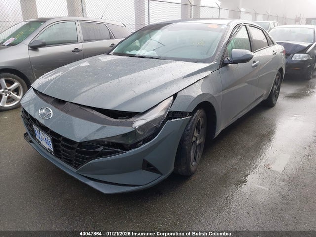 KMHLM4AGXPU373761 Hyundai ELANTRA SEL