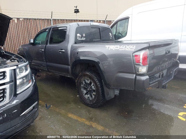 5TFCZ5AN1MX275092 Toyota Tacoma Nightshade