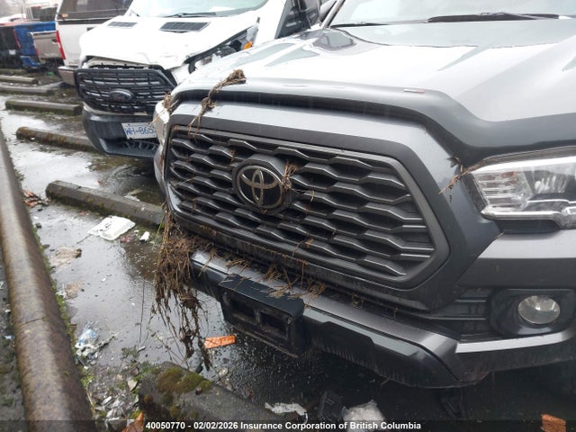 5TFCZ5AN1MX275092 Toyota Tacoma Nightshade