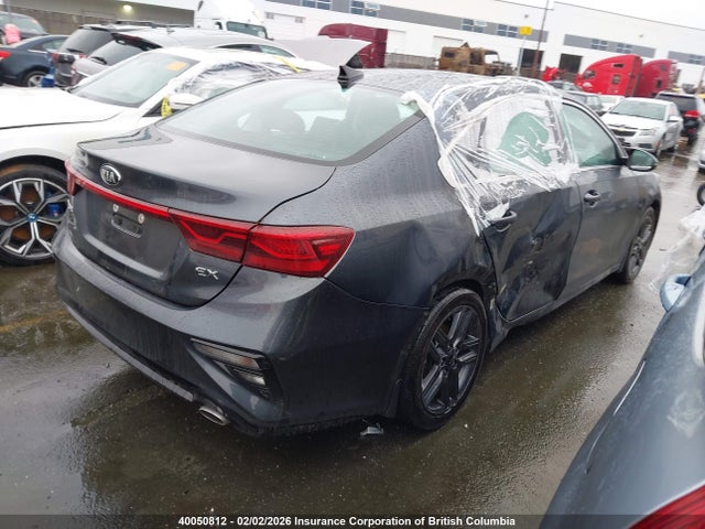 3KPF54ADXME296632 KIA Forte