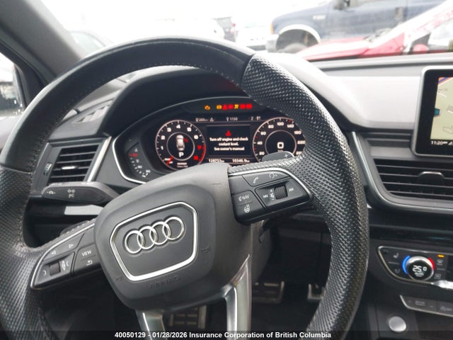 WA1FNAFY3K2036782 Audi Q5 Technik S-line